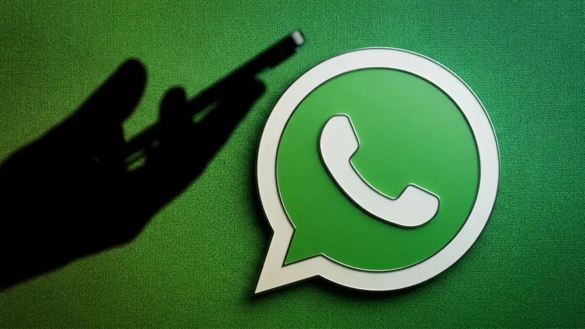 رسمياً: دعوى قضائية في أمريكا تكشف فضيحة خطيرة… واتساب يسمح لموظفيه بقراءة رسائلكم الخاصة دون علمكم!