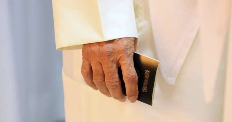 سحب الجنسية من 1266 شخصاً