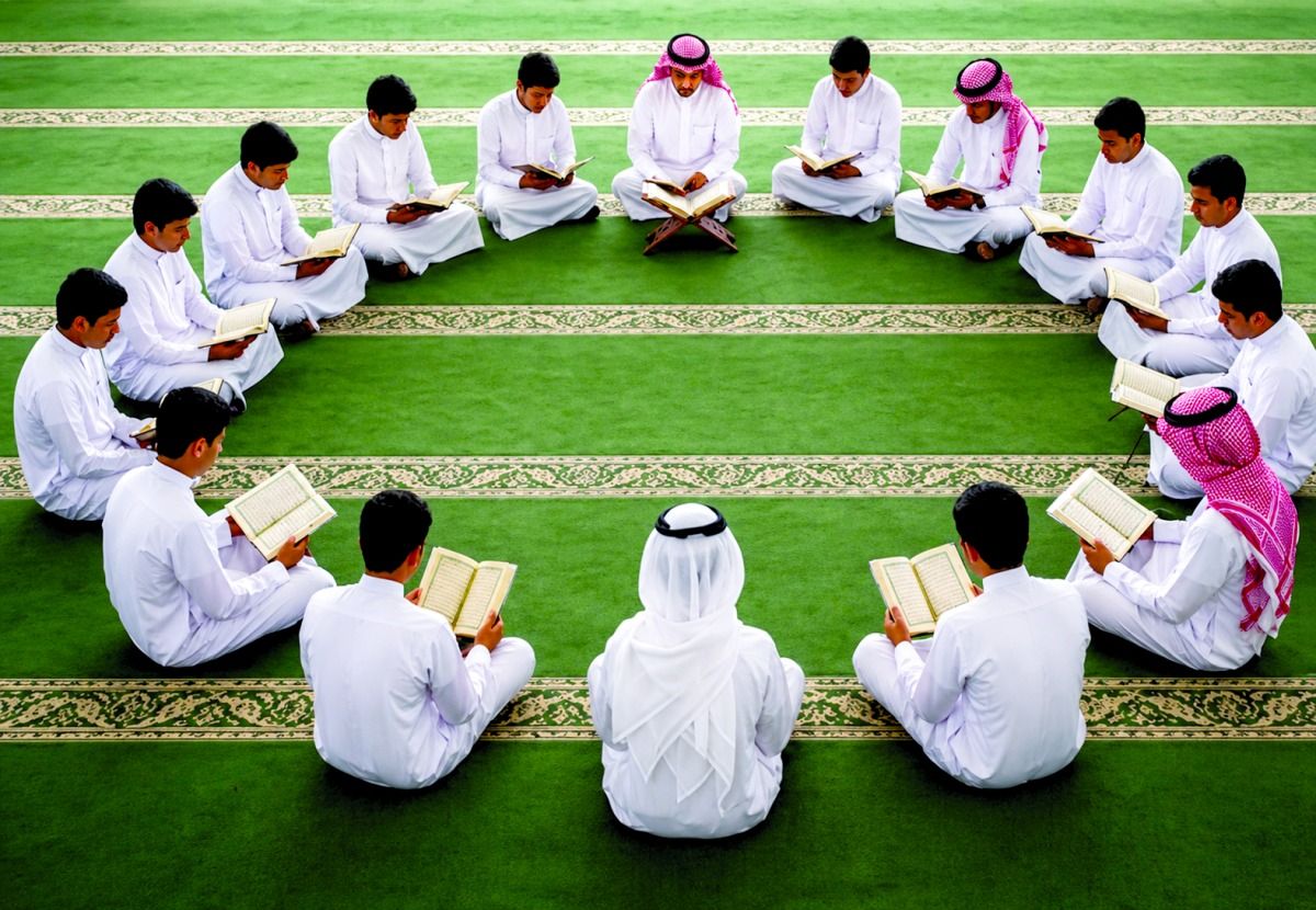 المرحلة الأولى تنطلق اليوم في 7 مدارس حكومية وخاصة.. دعاة وتربويون لـ العرب: مبادرة «معلم القرآن» تُرسّخ مكانة كتاب الله في العملية التعليمية