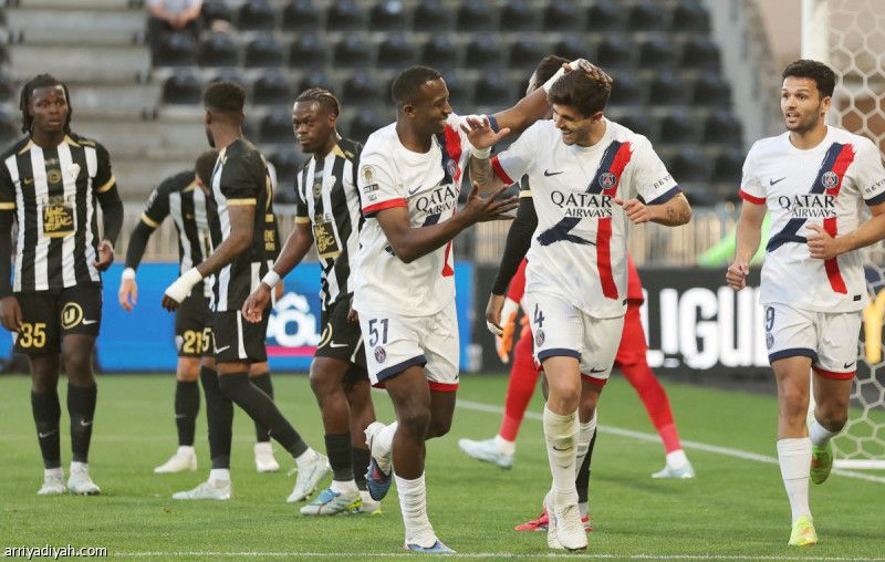 باريس يكسب أنجيه.. ويبتعد في الصدارة