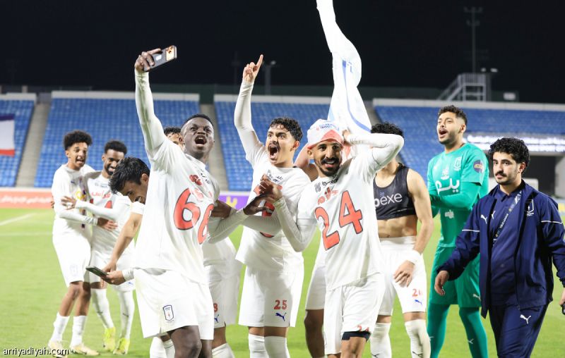 أبها يطلب احتفالية الكبار في المحالة