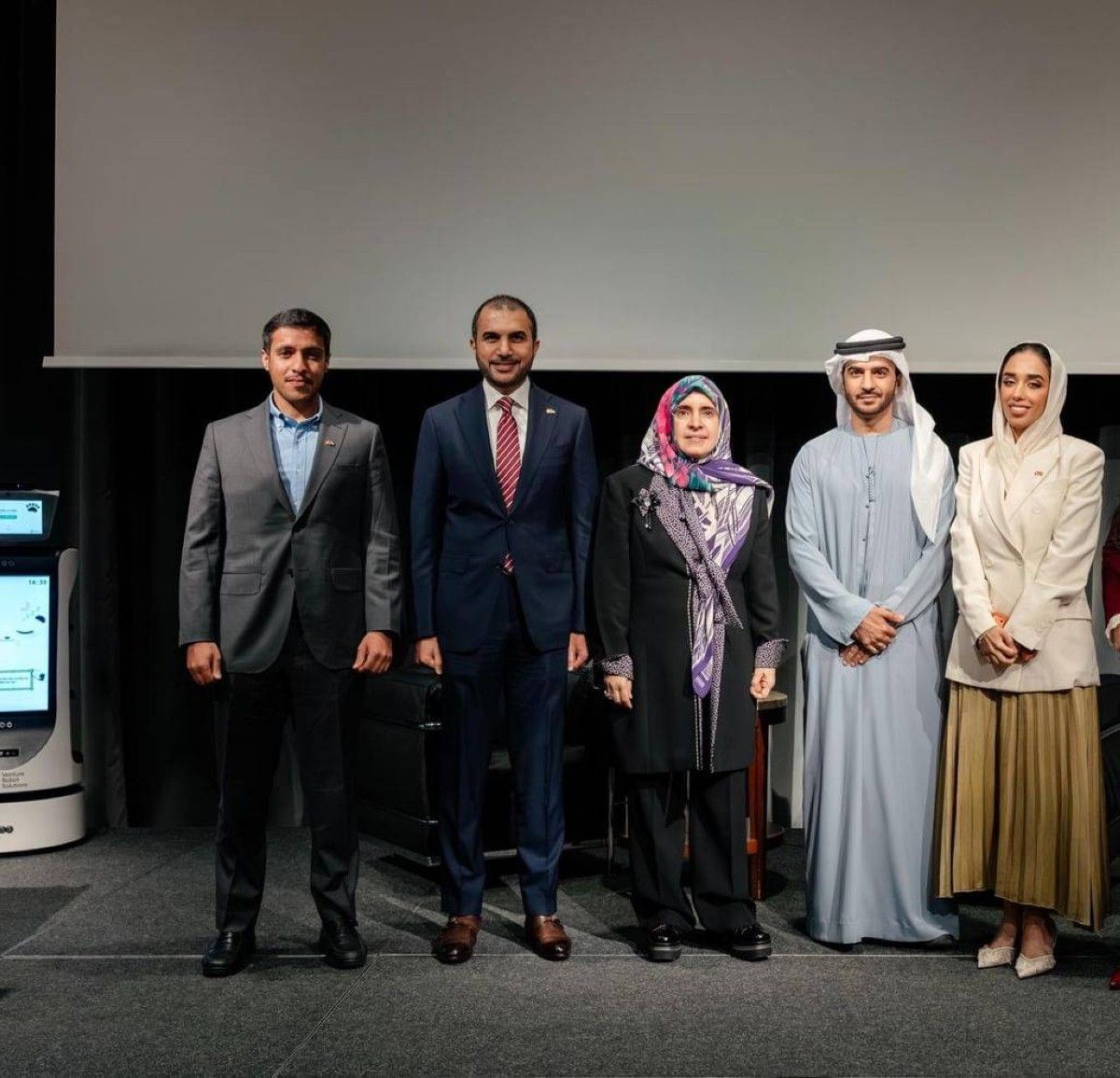 سفارة الإمارات لدى بيرن تنظّم المنتدى السويسري – الإماراتي للذكاء الاصطناعي