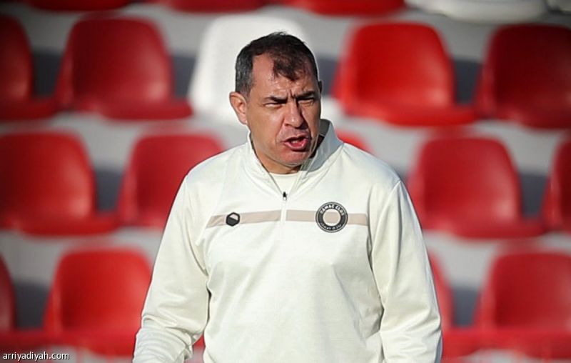 القحطاني خارج حسابات الهلال