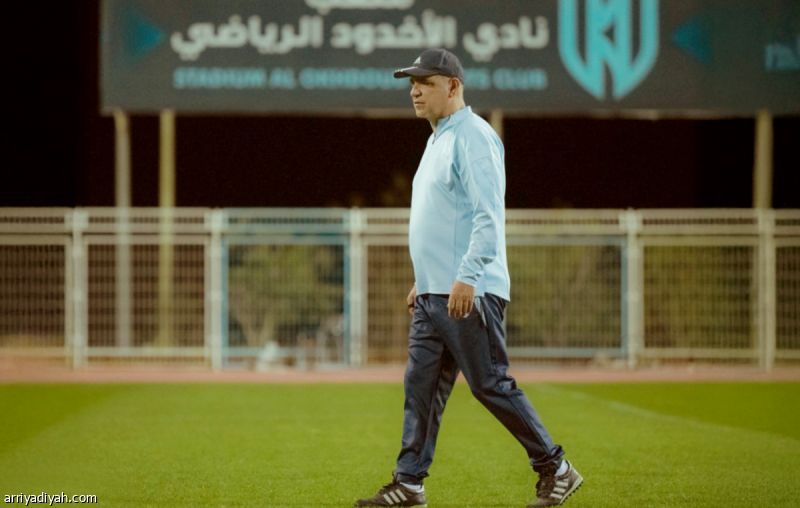 الجبال يضع أمام الأخدود خيارا وحيدا