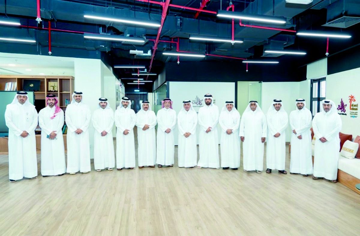 وفد «حقوق الإنسان» يزور مجلس كبار القدر بكتارا