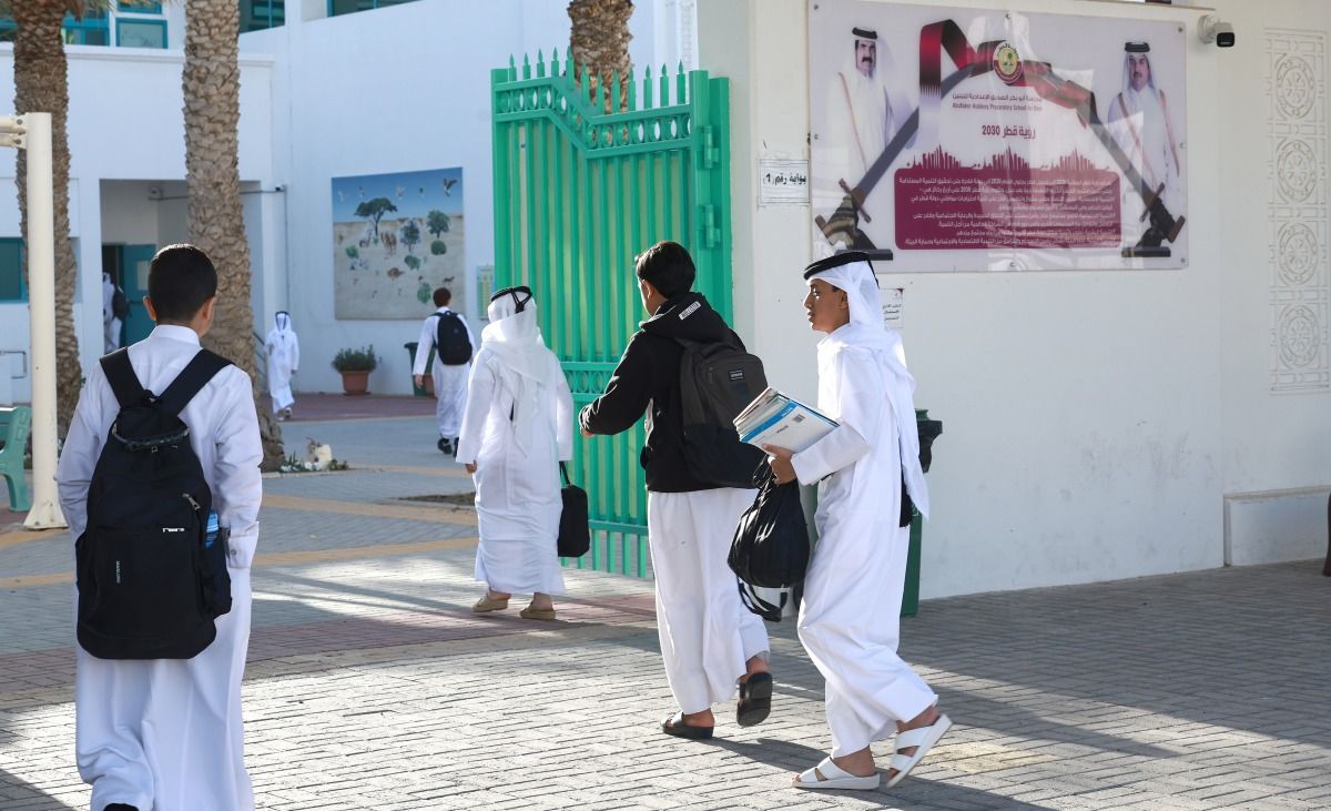 «التعليم» تبدأ التوقيت الصيفي بالمدارس الحكومية.. الأحد القادم