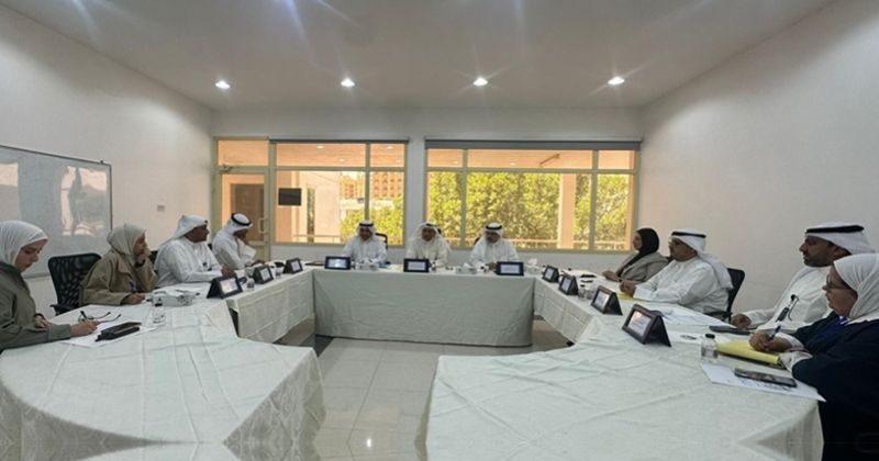 الجلال يبحث وديوان الخدمة و«القوى العاملة» والقطاع النفطي مواءمة خطط البعثات مع احتياجات سوق العمل