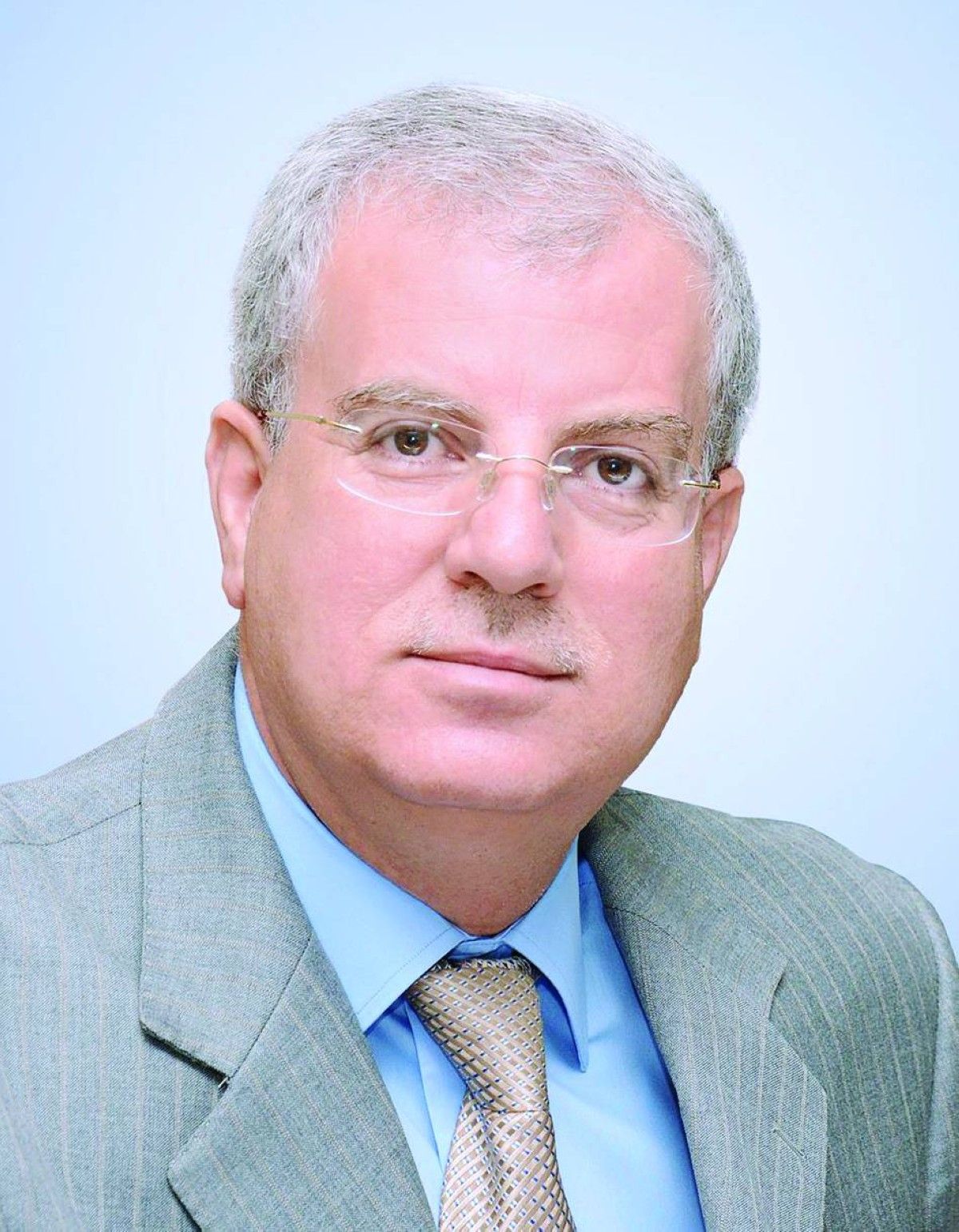 5 آلاف بحث علمي في جامعة العين