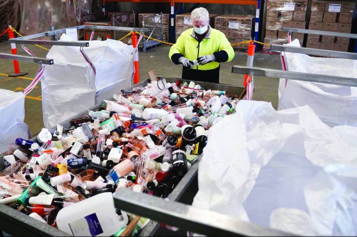 بكتيريا تحوّل النفايات إلى كيماويات