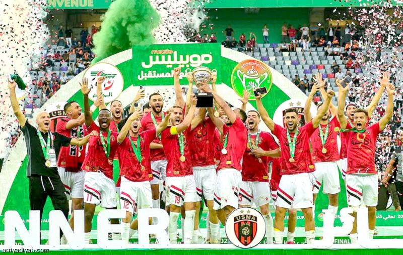 قبل نهائي الكونفدرالية.. اتحاد العاصمة يتوّج بكأس الجزائر