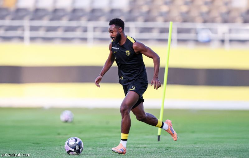 الاتحاد.. الشنقيطي جاهز وكونسيساو يبعد إلينيخينا