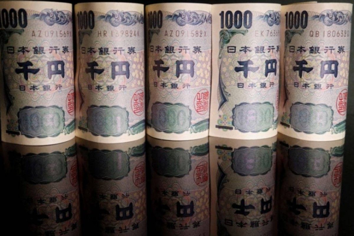 استقرار الين مع استمرار المخاوف من تدخل السلطات اليابانية في السوق