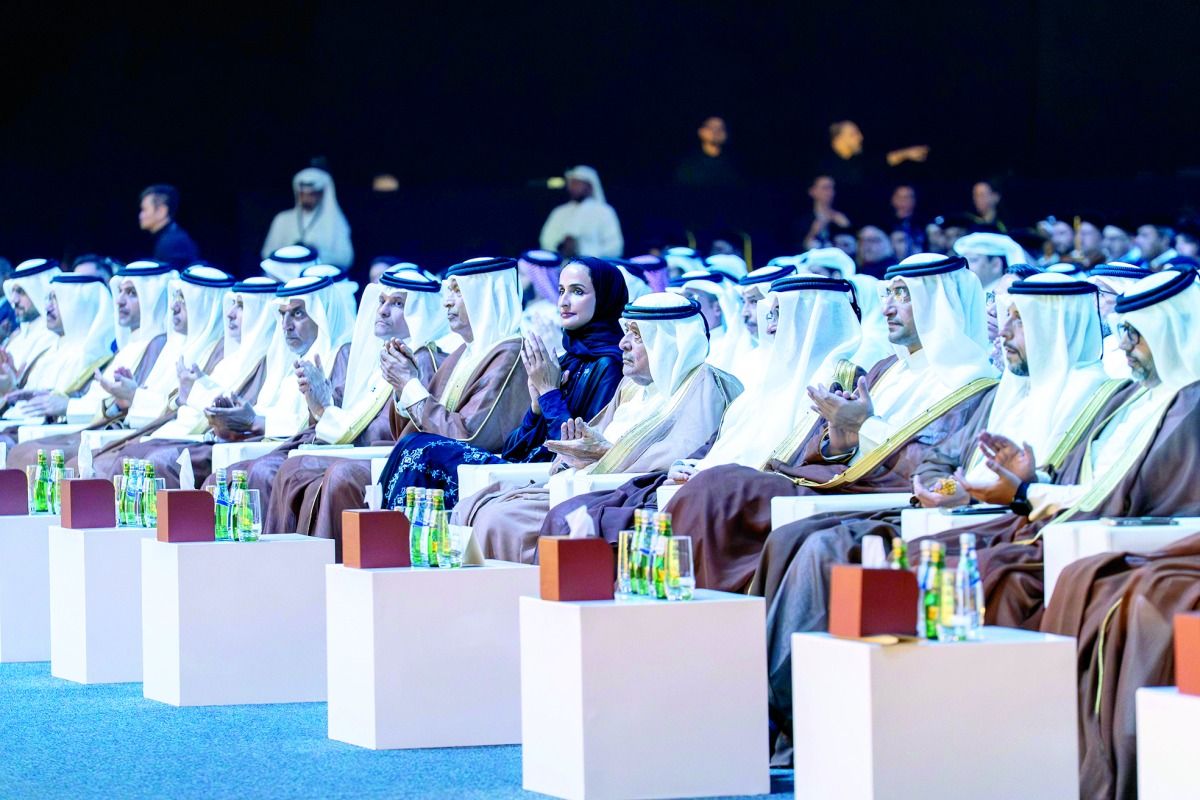 أكثر من 300 خريج في 36 برنامجًا.. هند بنت حمد تشهد تخرج أكبر دفعة بجامعة حمد بن خليفة