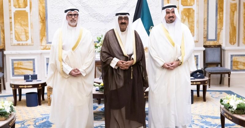 سمو الأمير يستقبل وزير الخارجية.. وسفير الكويت لدى التشيك لأداء اليمين القانونية