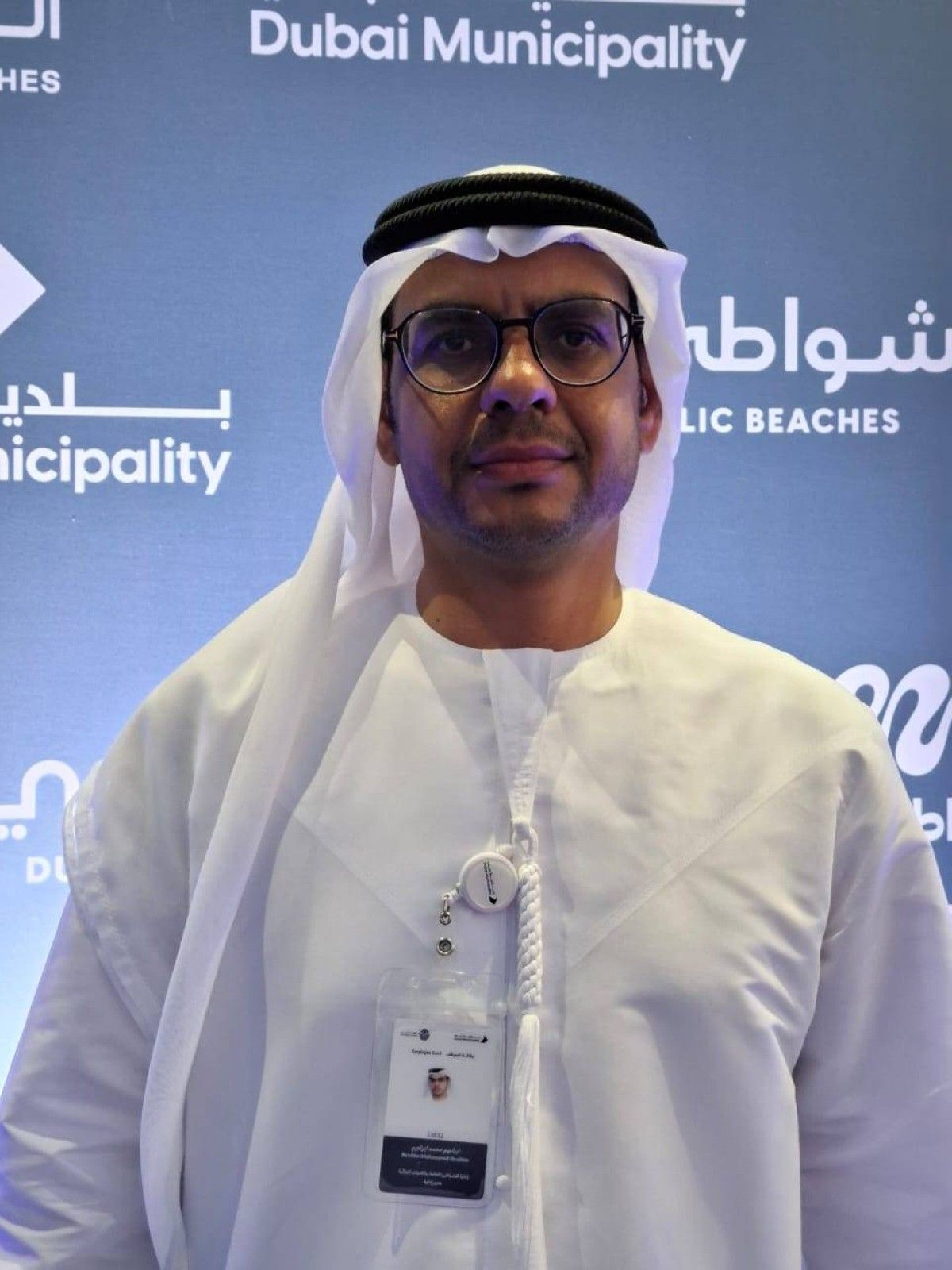 شاطئ نسائي متكامل في كورنيش الممزر.. خصوصية تامة وخدمات عصرية على مدار الساعة