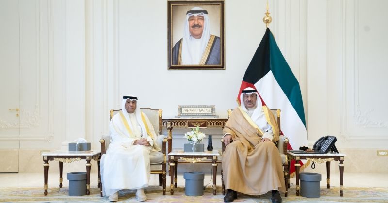 سمو ولي العهد يستقبل أمين عام مجلس التعاون