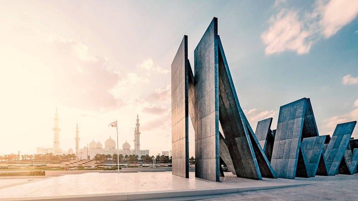 ملحمة وطنية صيغت بطموح المؤسسين وبسالة الشهداء