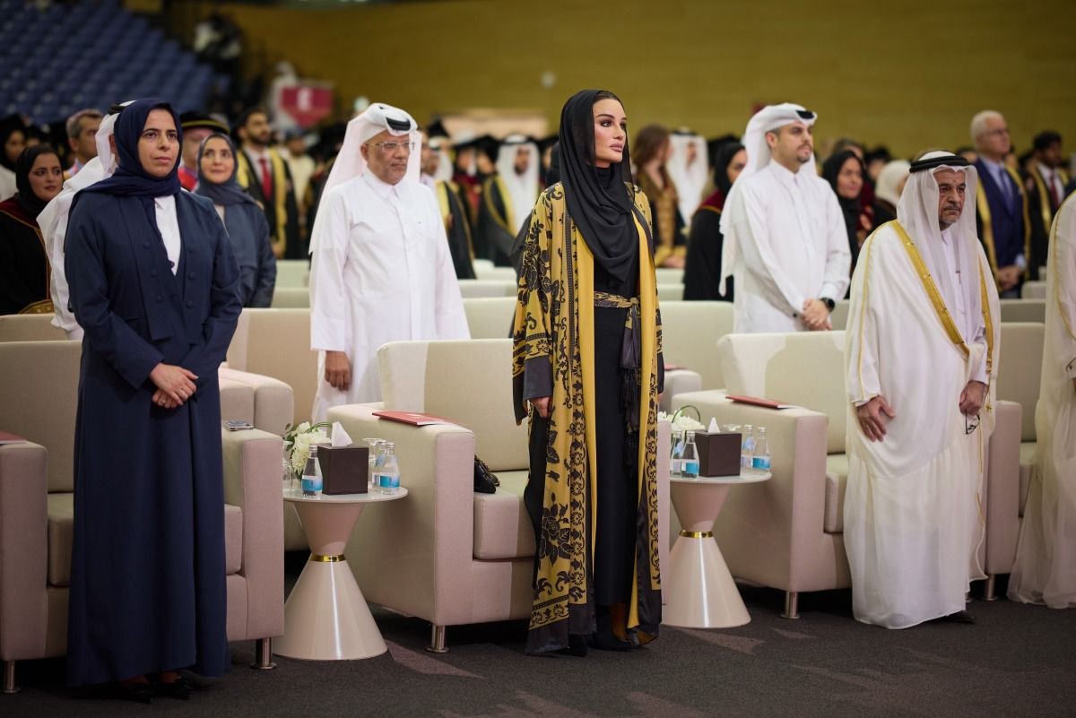 صاحبة السمو تشهد حفل تخريج الدفعة التاسعة والأربعين من خريجي القطاع الصحي بجامعة قطر