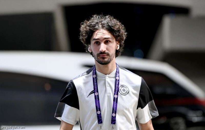 «الليوث».. مشاركة سييرو والهمامي وعودة هويدت