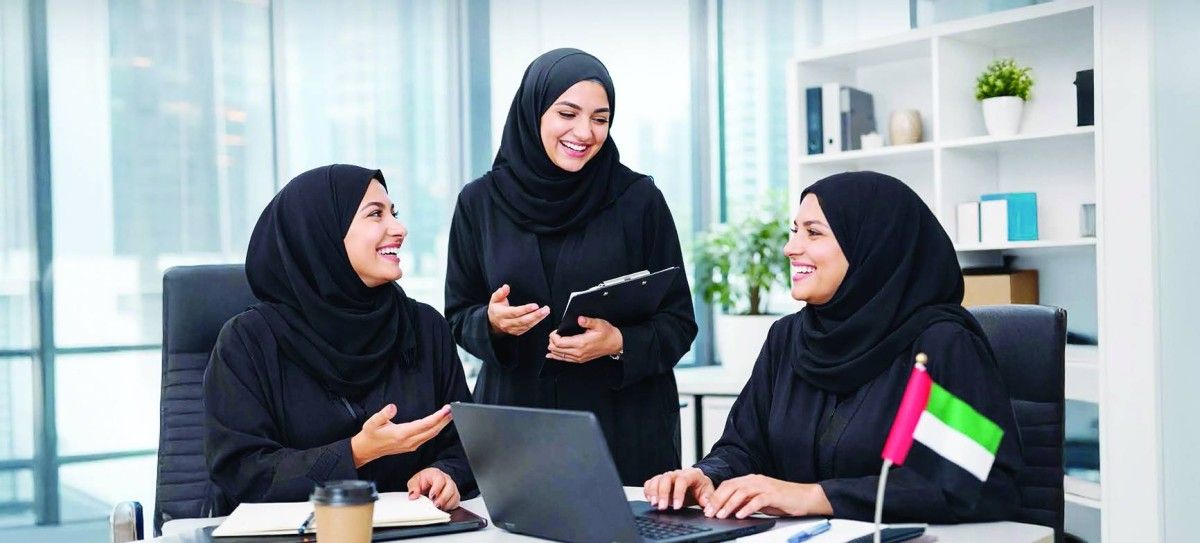 «نسائية كهرباء دبي» تعزز مهارات الموظفات في التعامل مع التحديات
