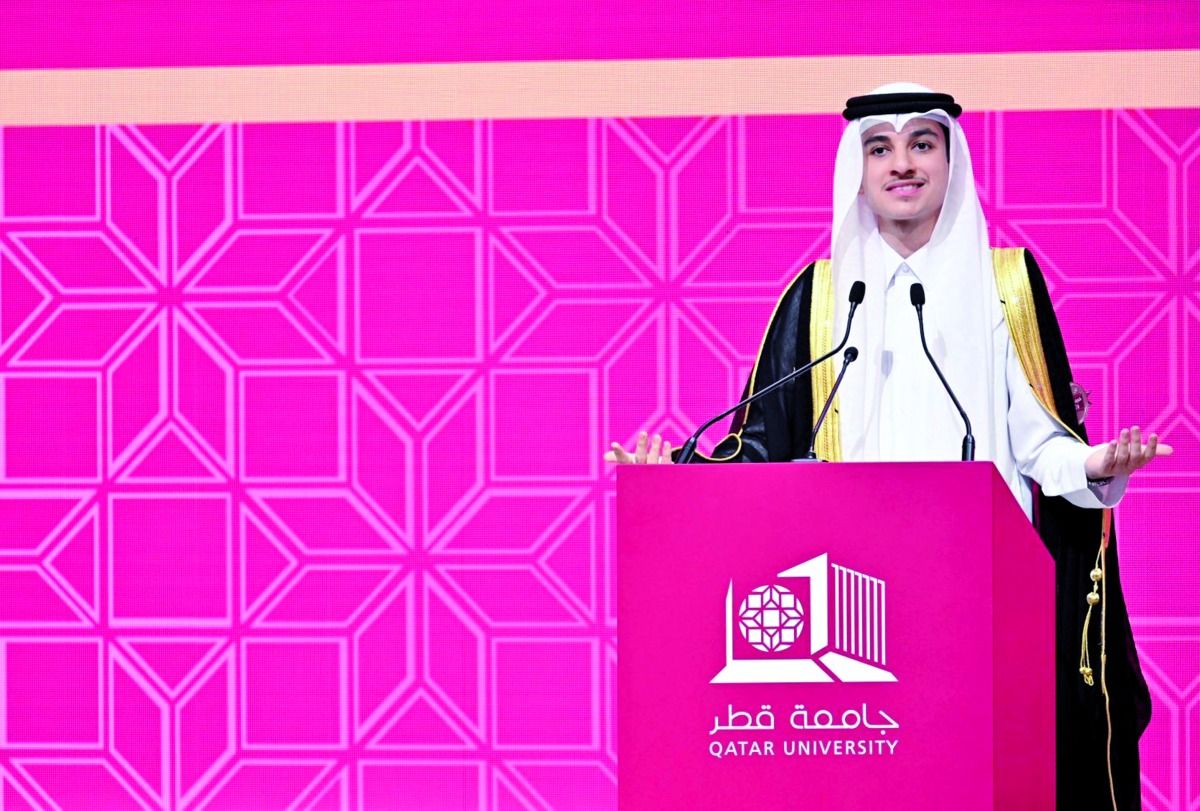 بحثت مع متفوقي الدفعة تطلعاتهم المستقبلية.. صاحبة السمو: خريجو كليات القطاع الصحي في جامعة قطر إضافة نوعية