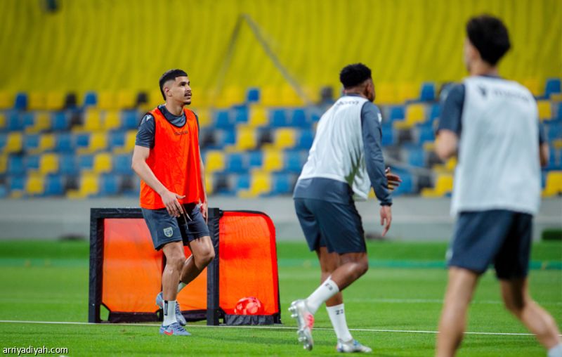 قبل الأهلي.. التعاون يستعيد المفرج وهيوجو