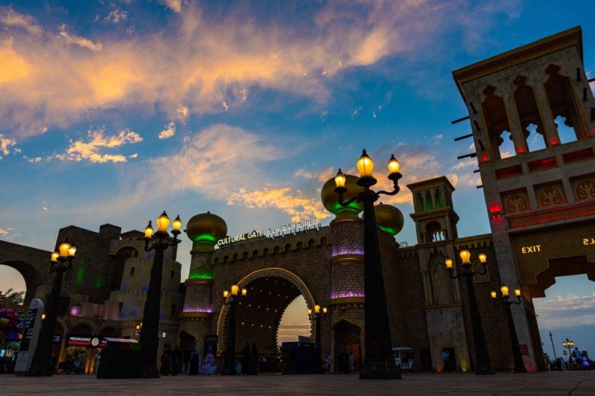 القرية العالمية تعلن تمديد الموسم الـ 30 حتى 31 مايو الجاري
