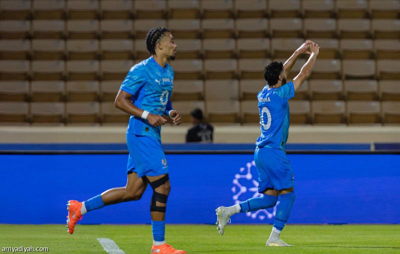 نيوم ينهض.. ويعمّق جراح الشباب