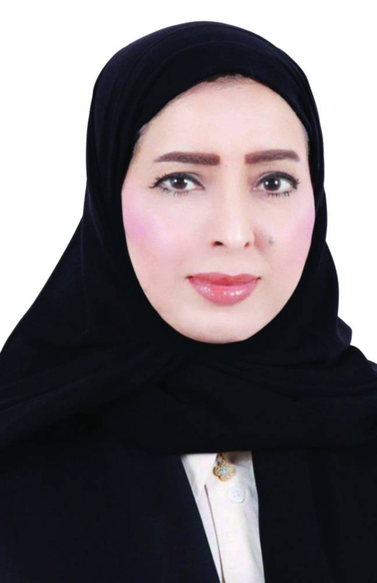 علياء الظنحاني: فخورون بقواتنا المسلحة