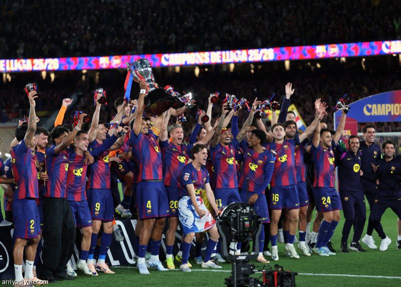 آس: برشلونة عقوبة ريال مدريد