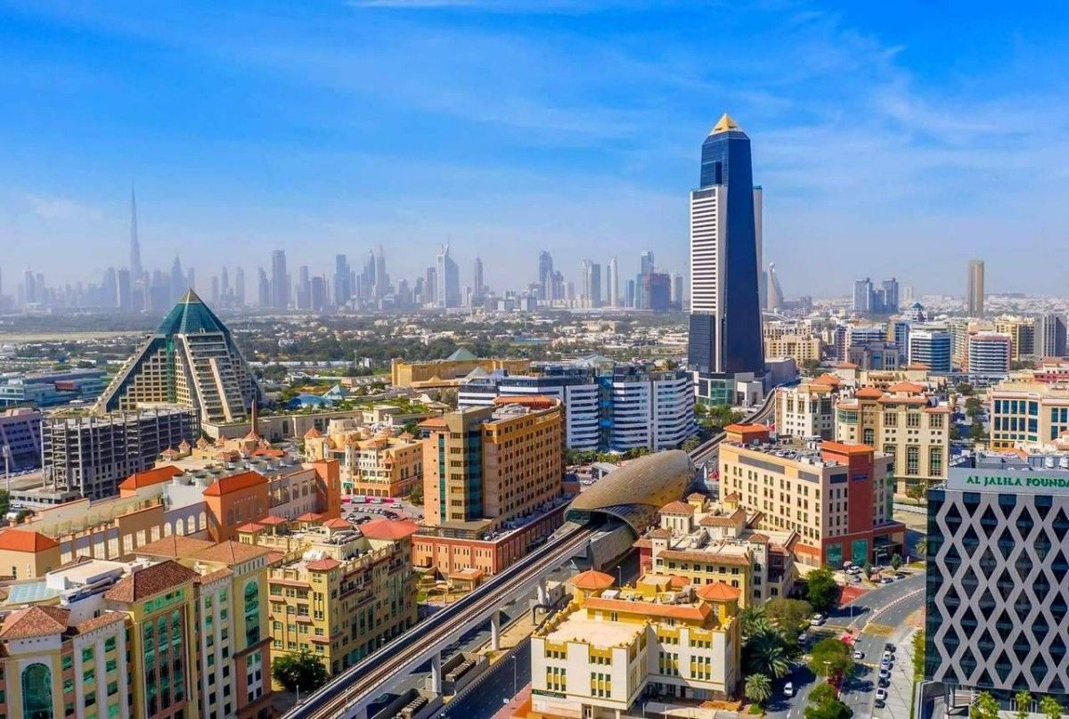 استطلاع إقليمي: 92 % يثقون باقتصاد الإمارات ومسارها التنموي رغم التوترات الإقليمية