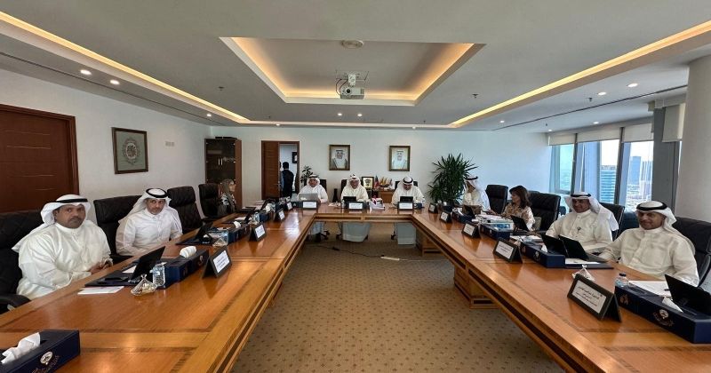 اعتماد التقويم الدراسي والتقرير السنوي لجامعة الكويت