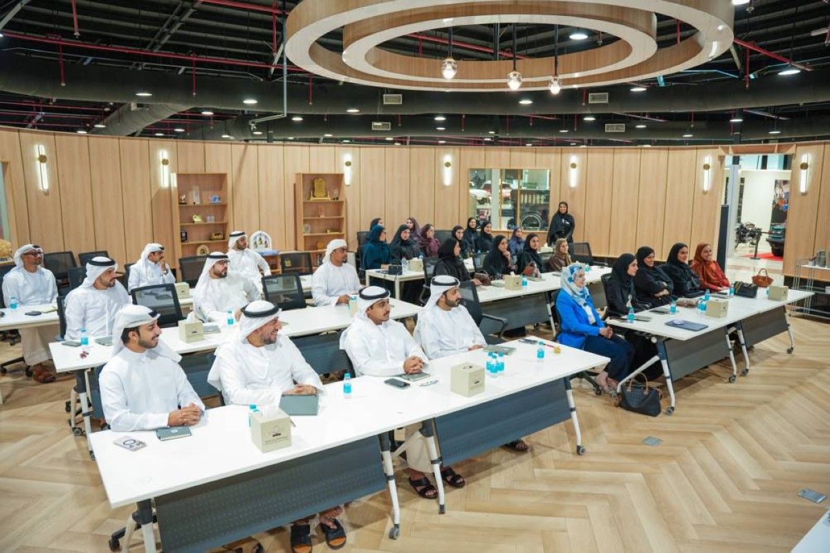 برنامج تدريبي لدعم شباب الشارقة بالمهارات المالية الأساسية