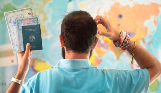 طلب تصريح خروج أبو ظبي 2026 | كيفية الحصول على تصريح الخروج إلكترونيًا والشروط المطلوبة