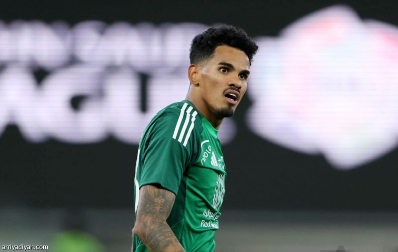 الأهلي يراقب تأهيل جالينو في البرازيل