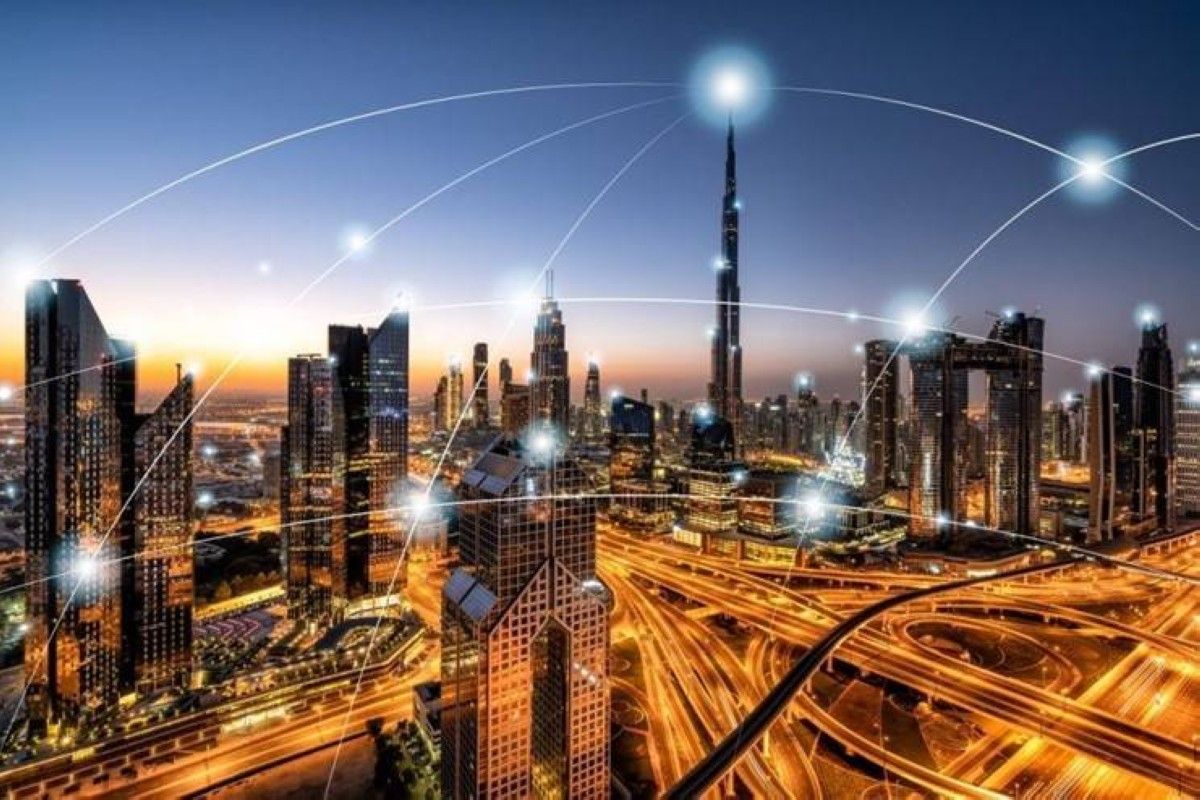 الإمارات.. حين يصبح الاتصال شريان حياة