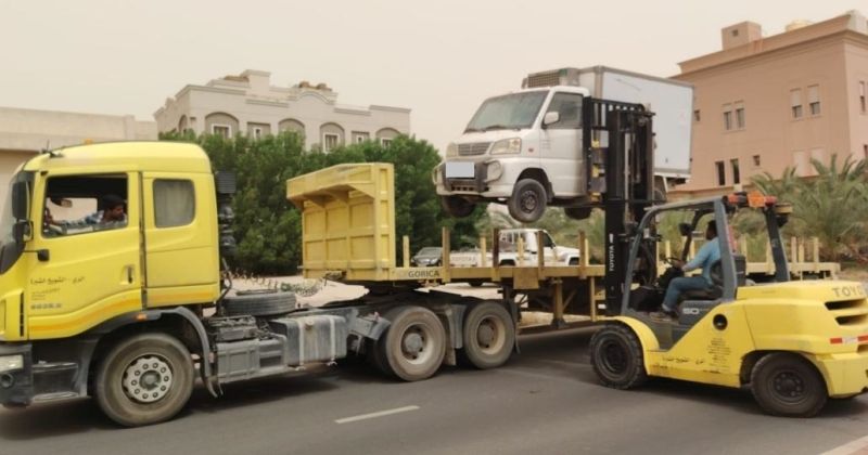 البلدية: رفع 99 سيارة وتحرير 87 مخالفة في «العاصمة»