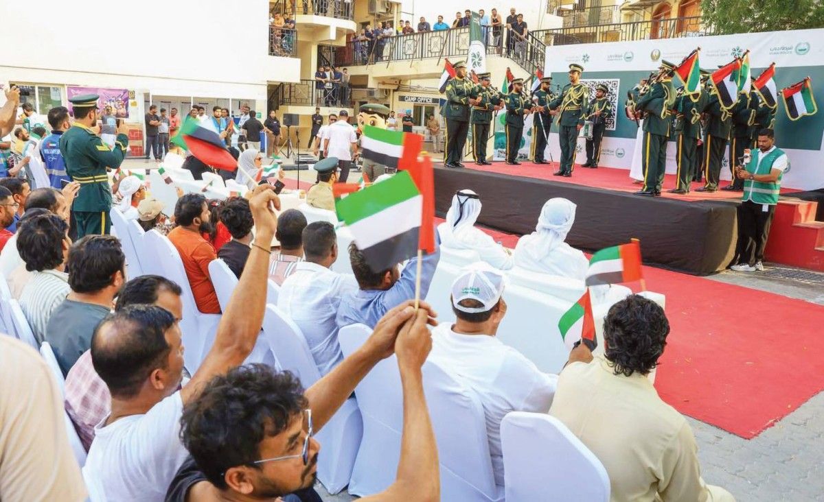 شرطة دبي تعزز وعي العمال الأمني عبر ملتقى مجتمعي في المحيصنة