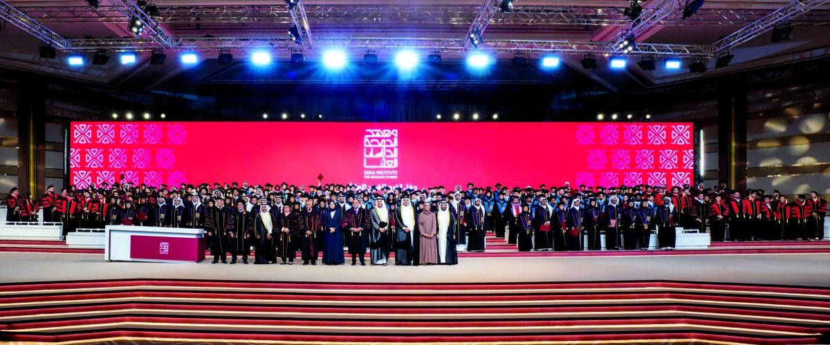 برعاية رئيس مجلس الوزراء.. المعهد الدبلوماسي يحتفل بتخريج 12 دبلوماسياً متميزاً