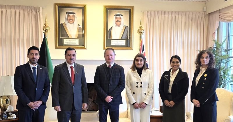 سفير الكويت لدى أستراليا يبحث تطوير التعاون الأكاديمي مع جامعة «موردوخ»
