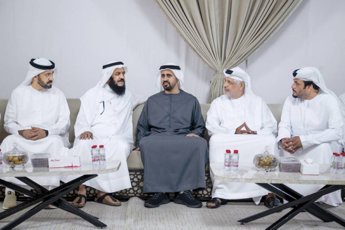 ذياب بن محمد يعزي في وفاة والدة الشهيد سعيد أحمد المري