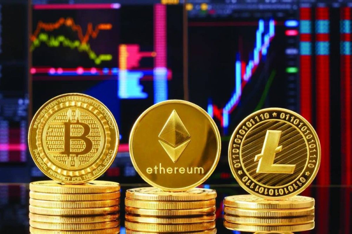 العملات المشفرة تتراجع.. و«بيتكوين» دون 75 ألف دولار