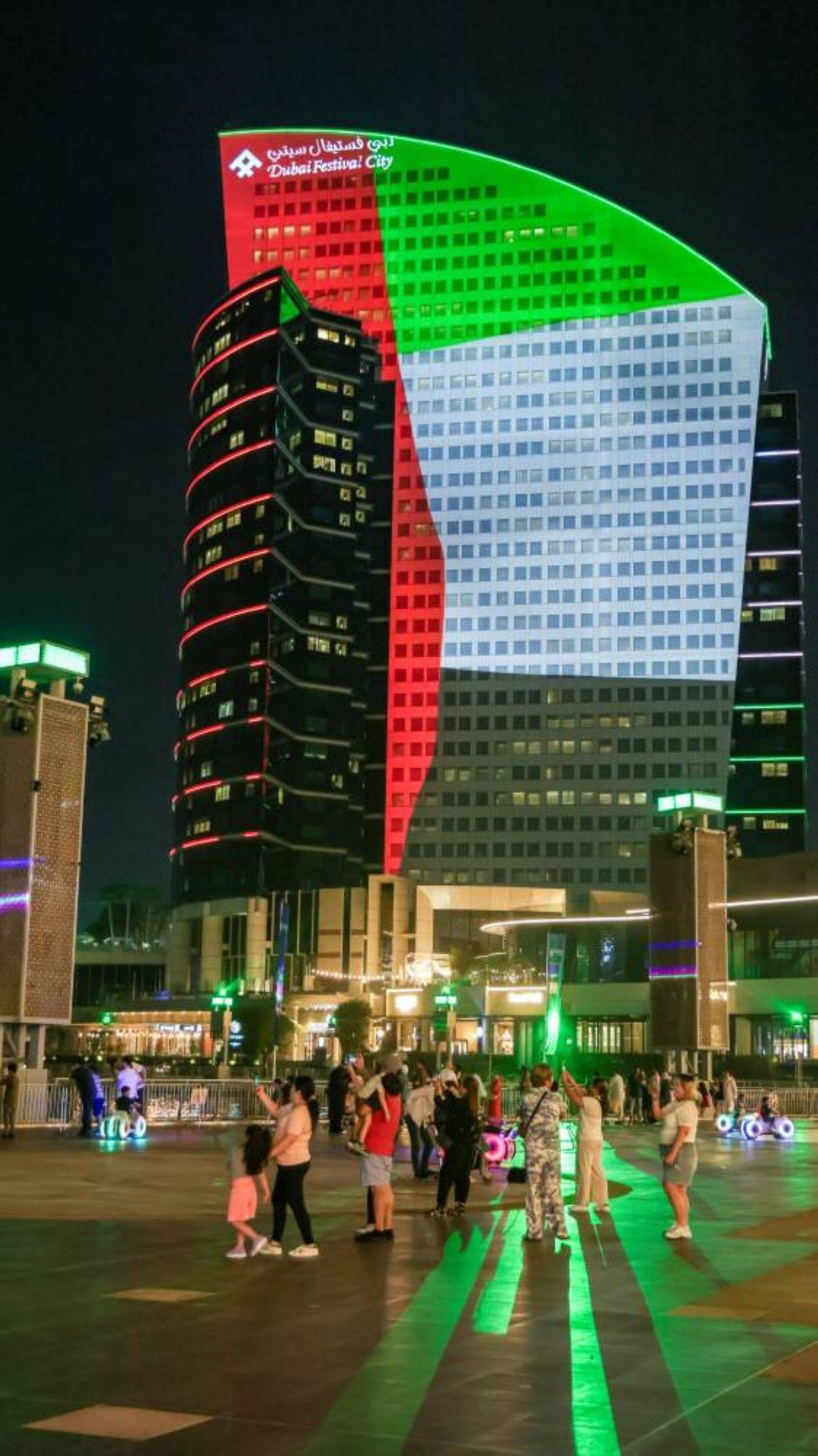 عروض استثنائية في ختام «3 أيام من التخفيضات الكبرى»