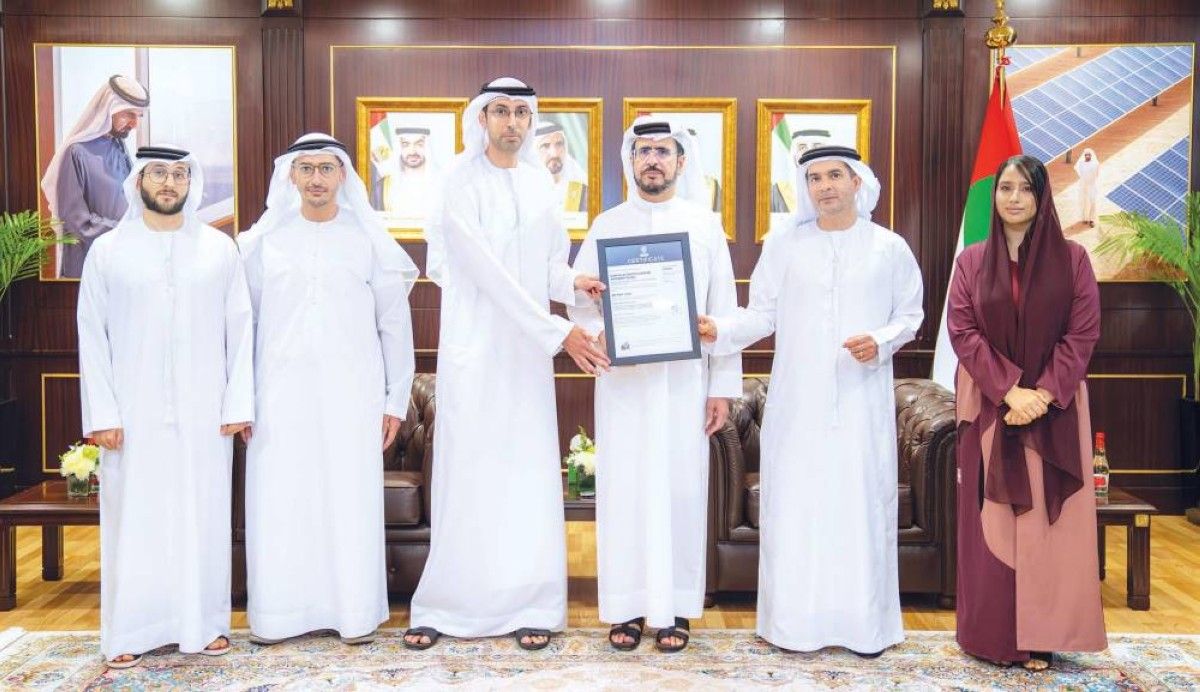 «كهرباء دبي» تحقق المواصفات الدولية لانبعاثات غازات الدفيئة