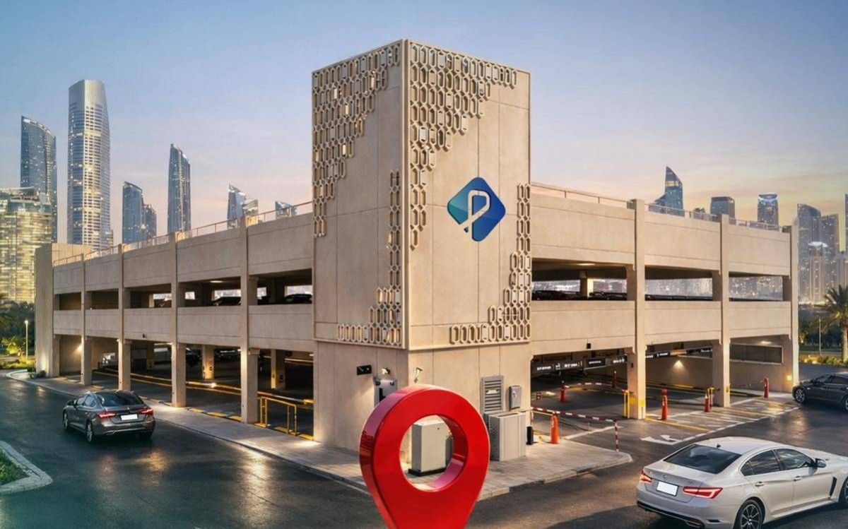 بدء تفعيل النظام الذكيفي المواقف الطابقية بأبوظبي