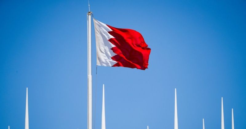 البحرين تدين استمرار الاعتداءات الإيرانية على الكويت واستهداف منشآت مدنية وحيوية