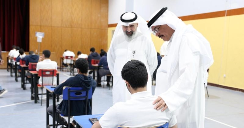 وزير التربية يتفقد امتحانات «العاشر» و«الحادي عشر»: متابعة الملاحظات الميدانية بشكل فوري