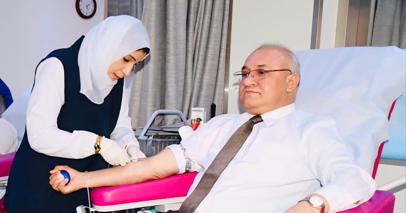 الجالية البنغلاديشية تتبرع بالدم دعماً لمصابي الاعتداء على المطار