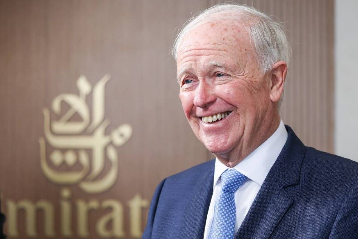 تيم كلارك: «طيران الإمارات» ستعود سريعاً وبقوة