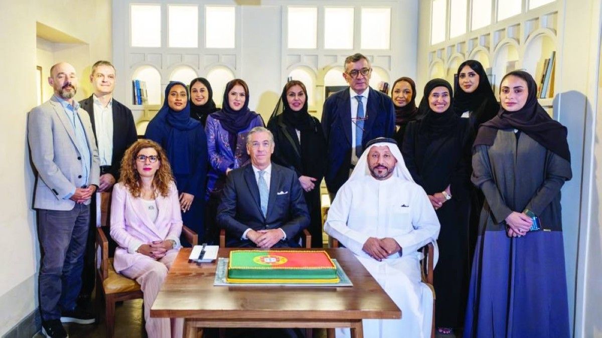 غرفة الشارقة تبحث تعزيز الشراكة الاقتصادية مع مجلس العمل البرتغالي